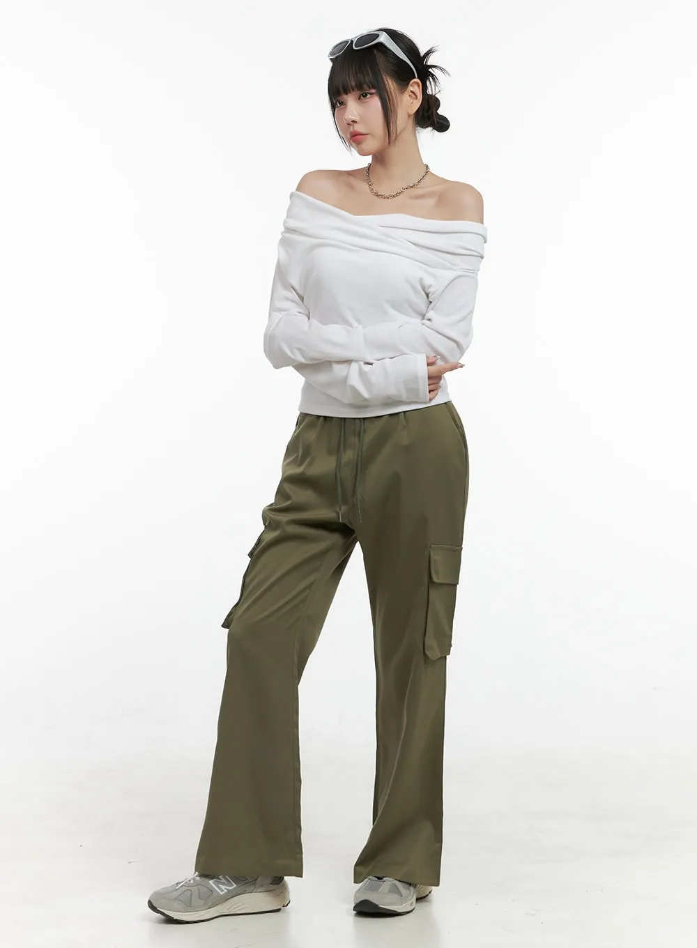 Banded Pocket Boot-Cut Cargo Pants OS410