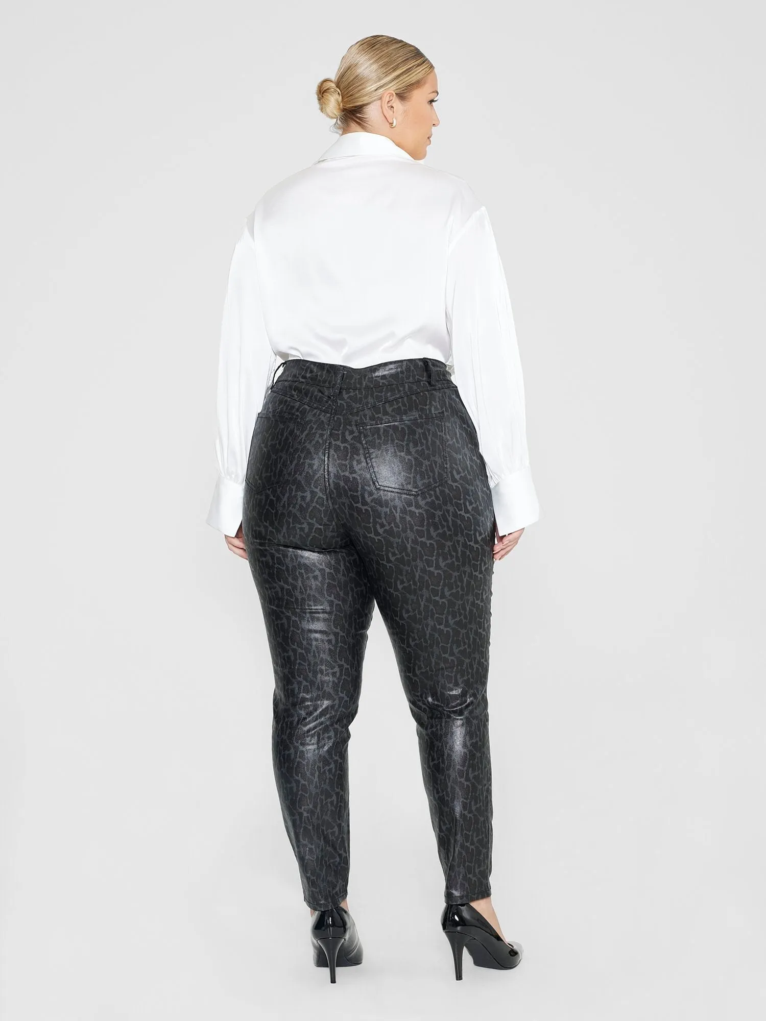 Deanna Coated Texture Faux Leather Pants