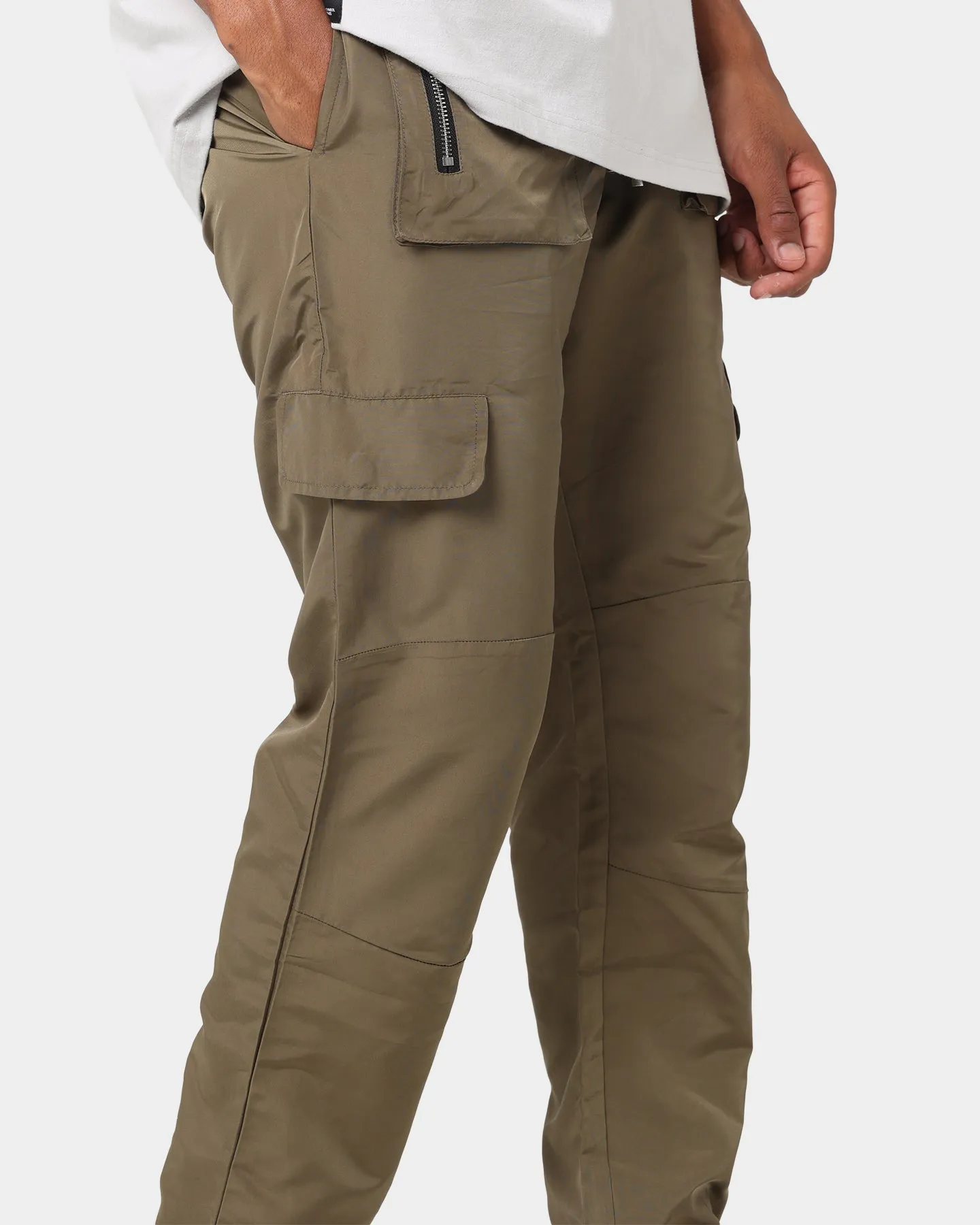 PYRA Trail Nylon Pants Olive