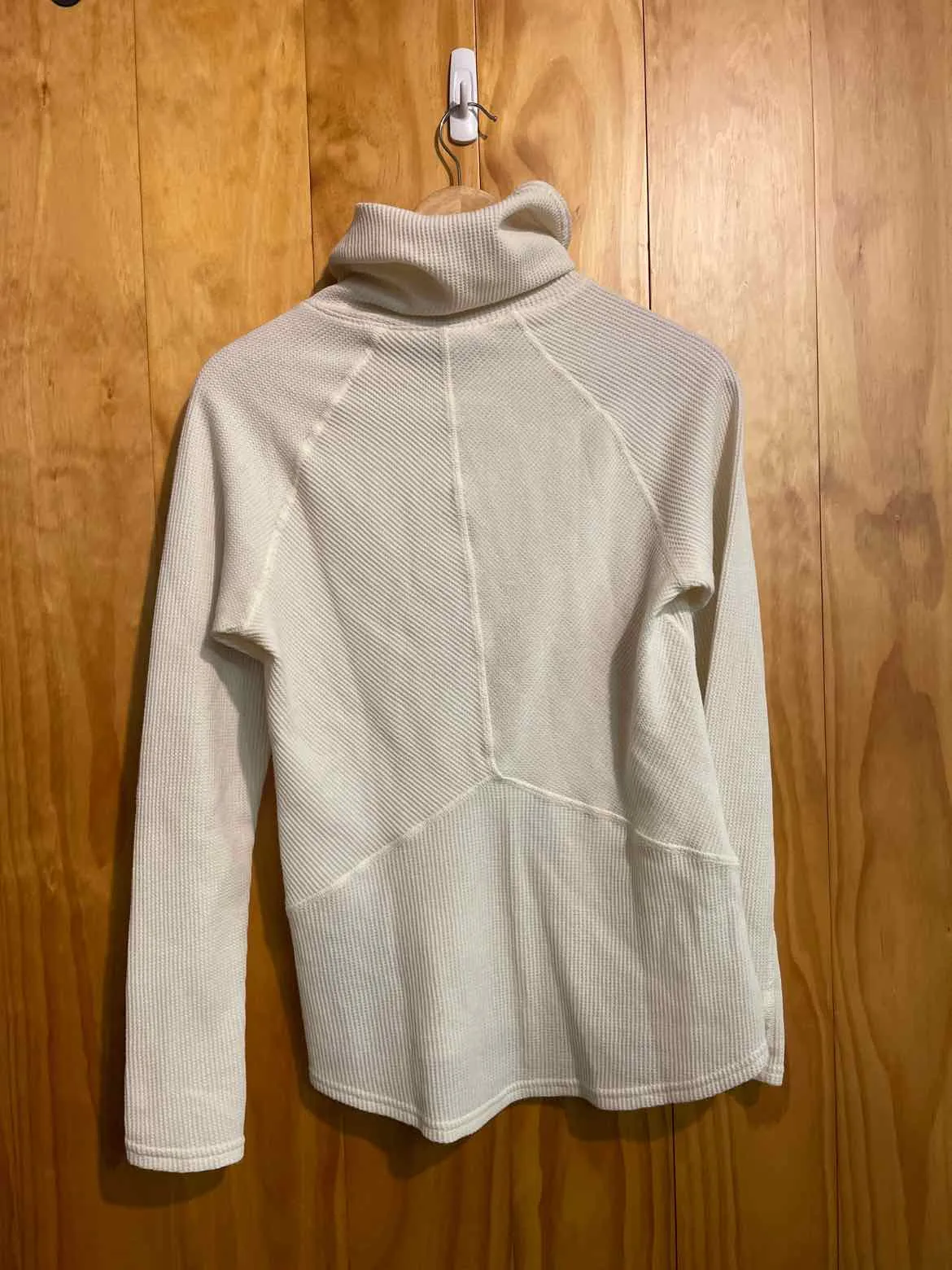 Size XS Kuhl Cream Women's Long Sleeve Shirt