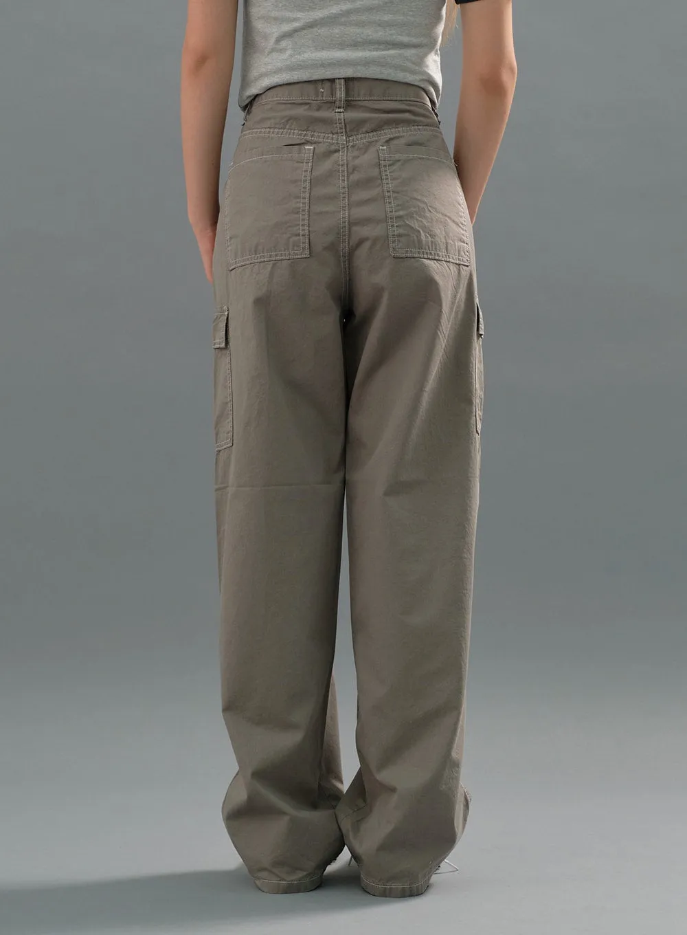 Stitch Detail Low-Rise Cargo Pants CJ22